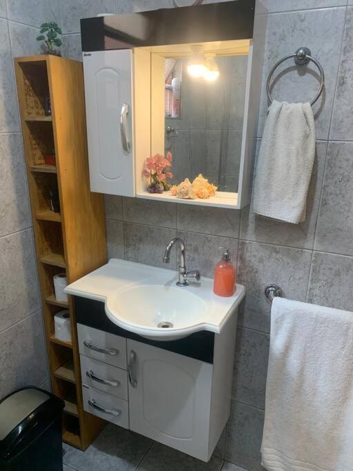 Casa Bem Localizada E Espacosa No Butanta São Paulo